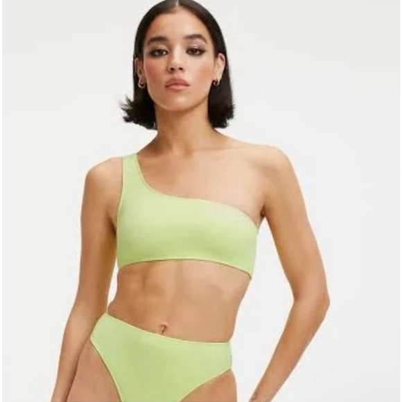 Good American Scuba Hot Shoulder Bikini Top Size 1 Small Swim Key Lime Green NWT - Picture 1 of 10